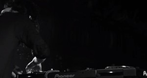 Skrillex Ft. Ellie Goulding – Summit (Official Video) [Dubstep]