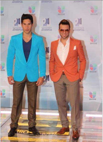 Chino & Nacho Voted Best Dressed Duo at Premios Juventud