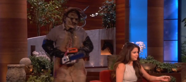 Video: Selena Gomez Gets Scared on The Ellen Show [Funny Stuff]
